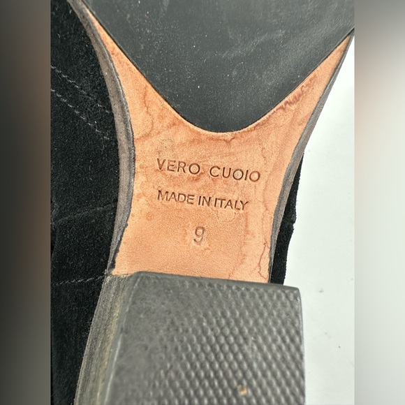 Aquatalia Black Booties Small Heel Suede Leather Womens 9 - Picture 10 of 11